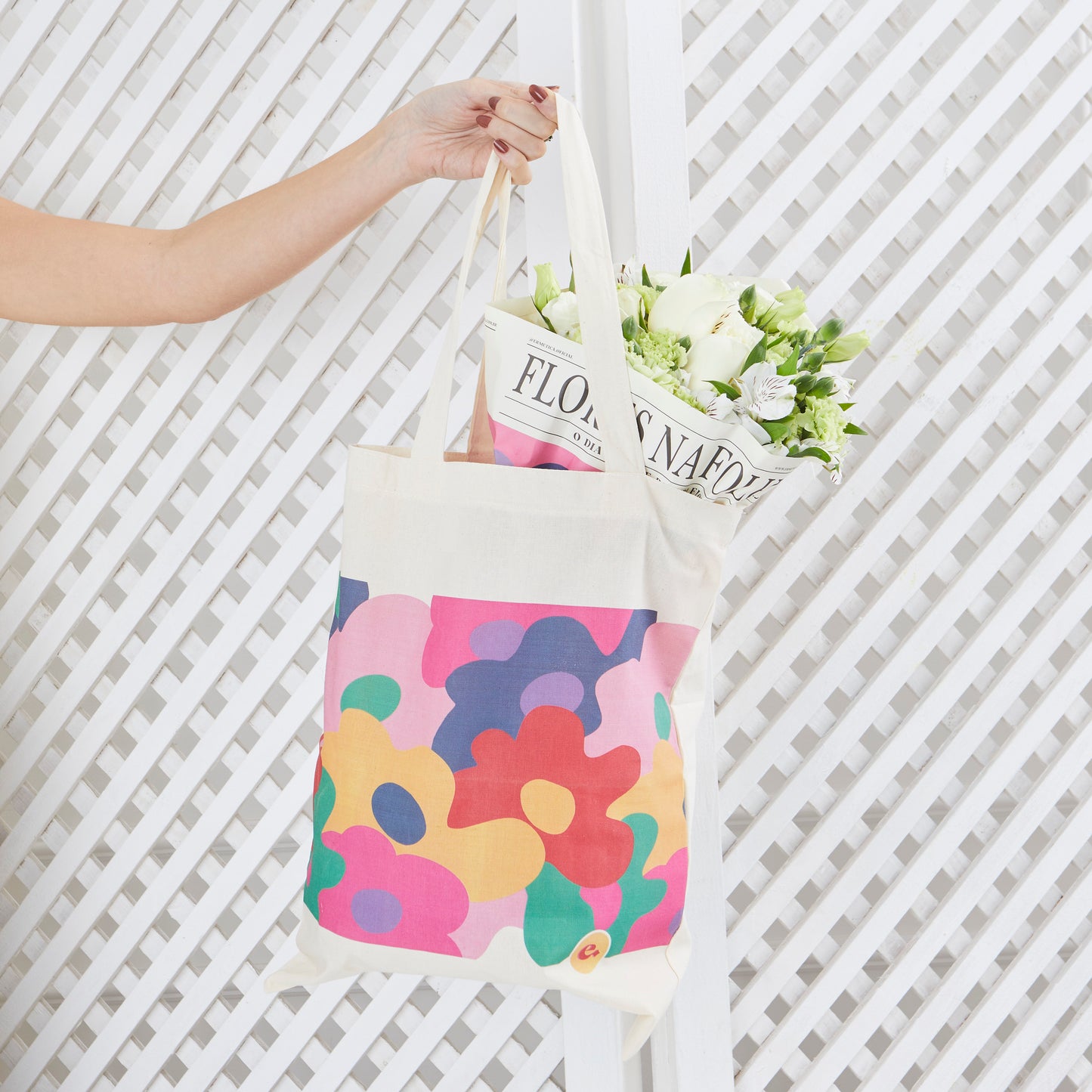 BOLSA COM FLORES ERMETICA